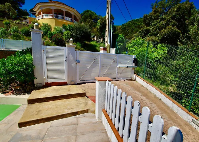 V&v Lloret-villa Sunrise Preciosa Con Piscina Privada *